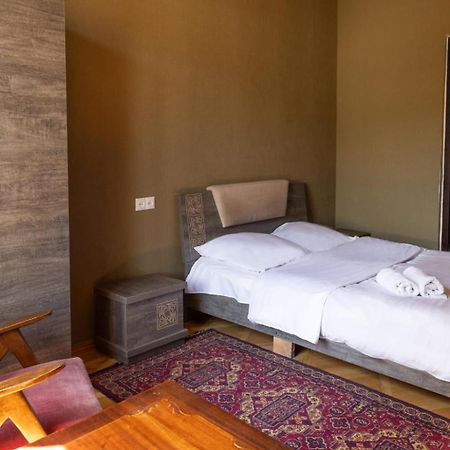 Wine House Hotel Tbilisi Exterior photo