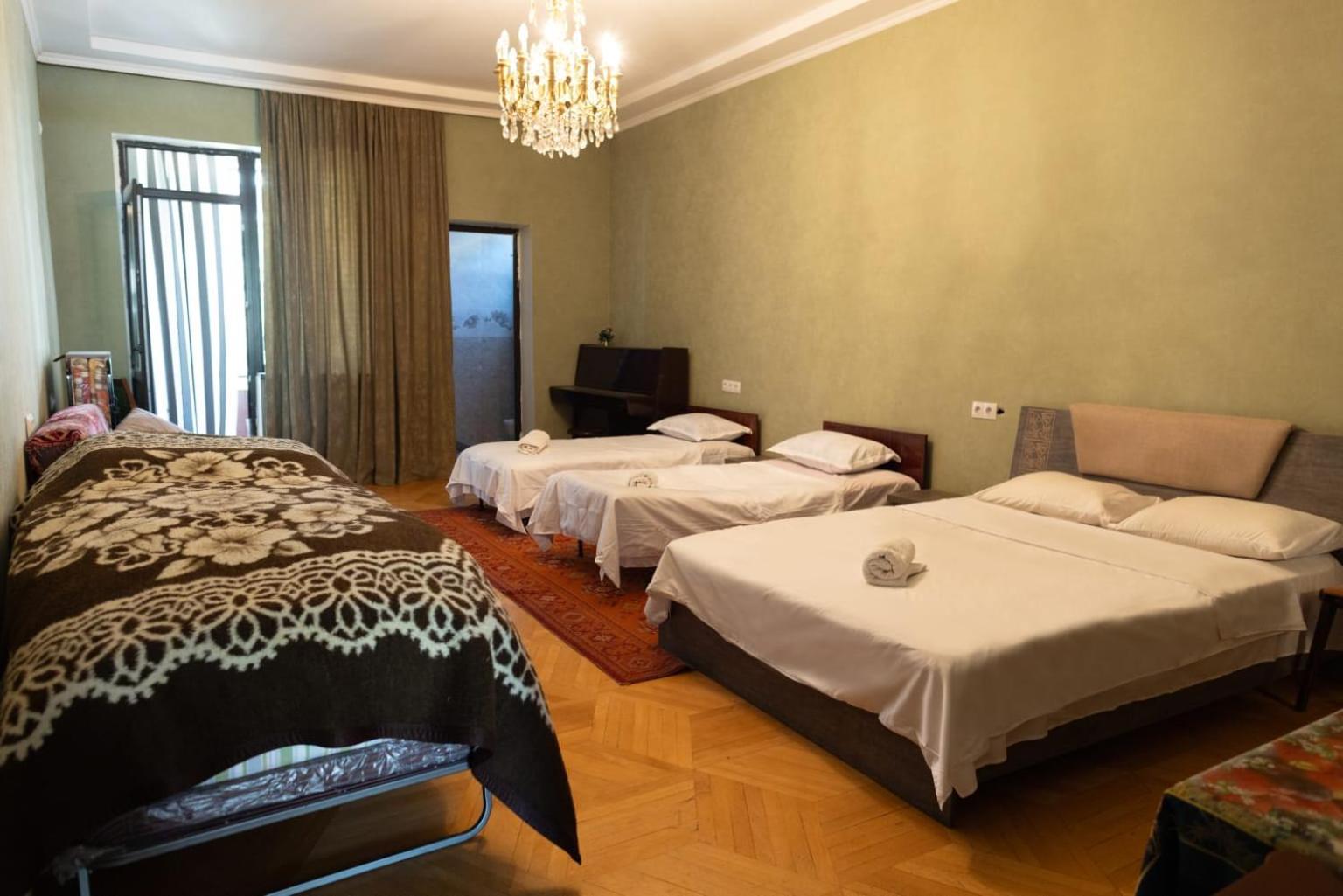 Wine House Hotel Tbilisi Exterior photo