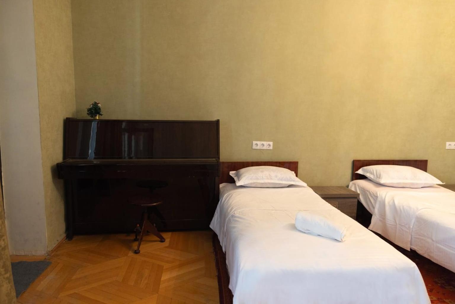 Wine House Hotel Tbilisi Exterior photo