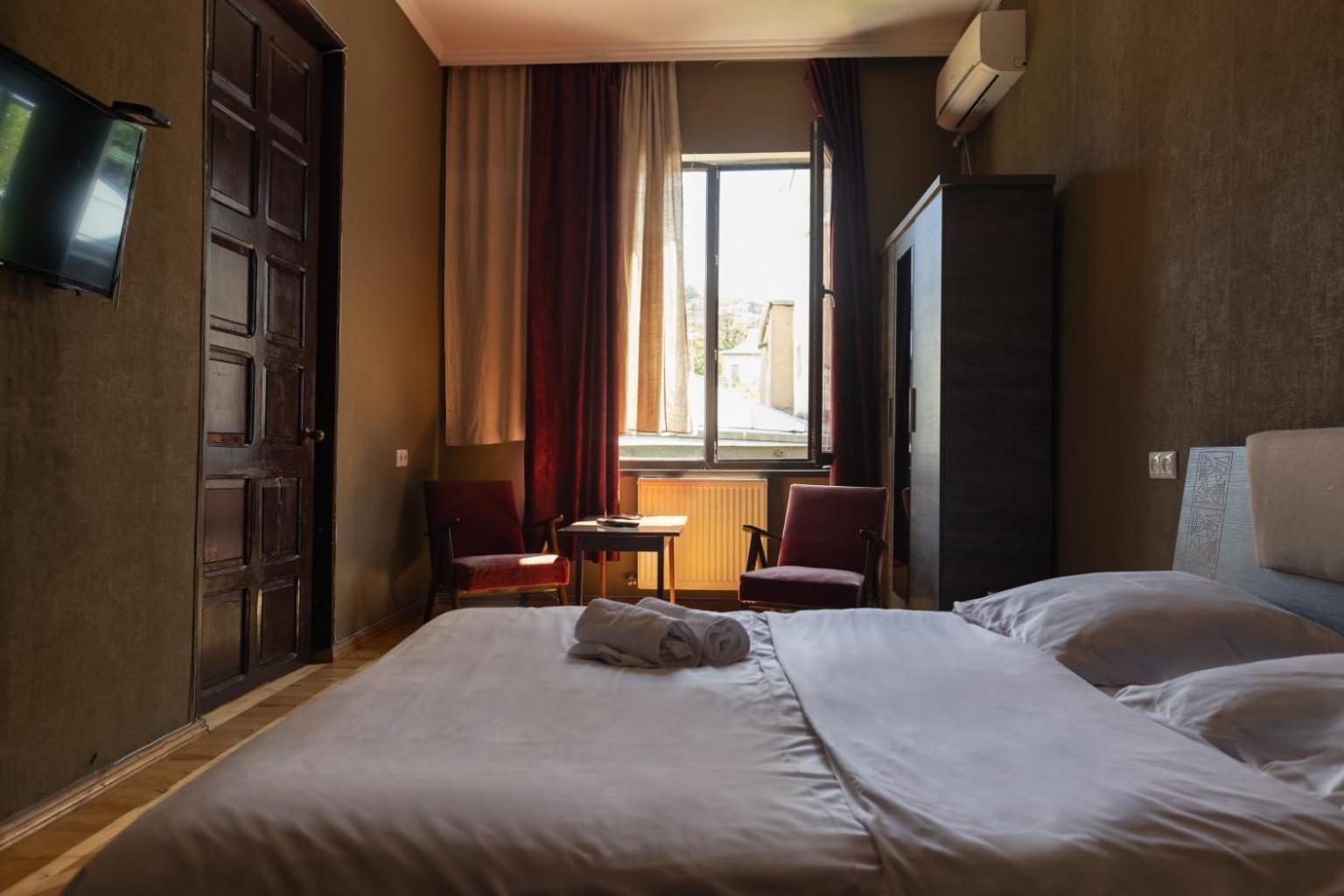 Wine House Hotel Tbilisi Exterior photo